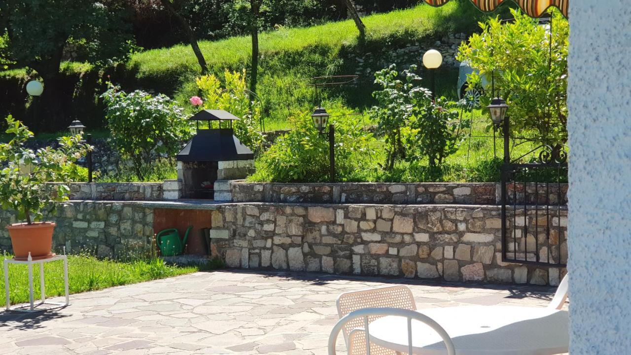 Country House Casa Marisa Garden And Lake View By Garda Domus Mea Tremosine Eksteriør bilde