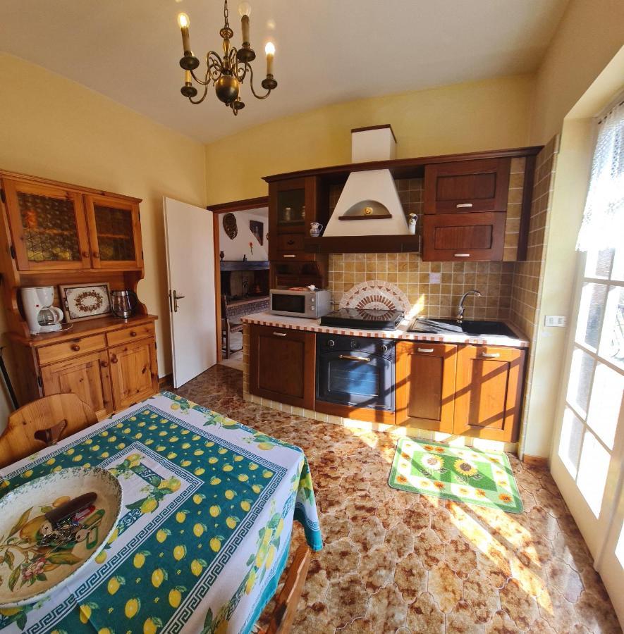Country House Casa Marisa Garden And Lake View By Garda Domus Mea Tremosine Eksteriør bilde
