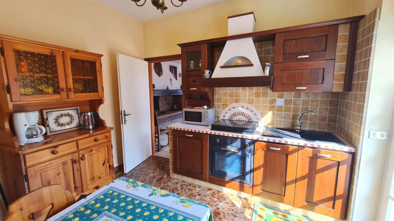 Country House Casa Marisa Garden And Lake View By Garda Domus Mea Tremosine Eksteriør bilde