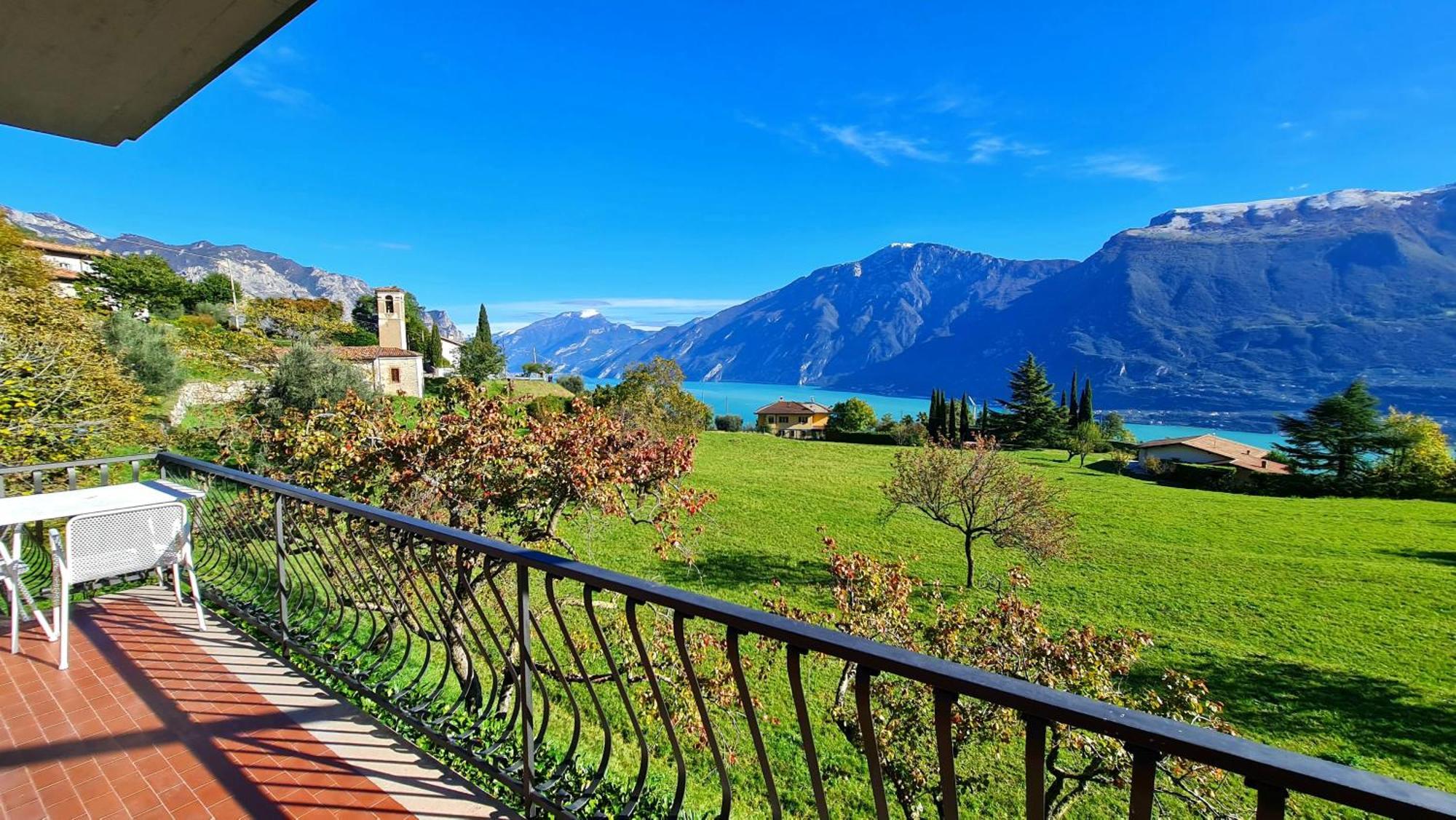 Country House Casa Marisa Garden And Lake View By Garda Domus Mea Tremosine Eksteriør bilde